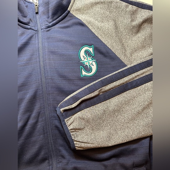 MLB Seattle Mariners Full Zip jacket in navy & gray, men’s size medium. Like new - Picture 4 of 5